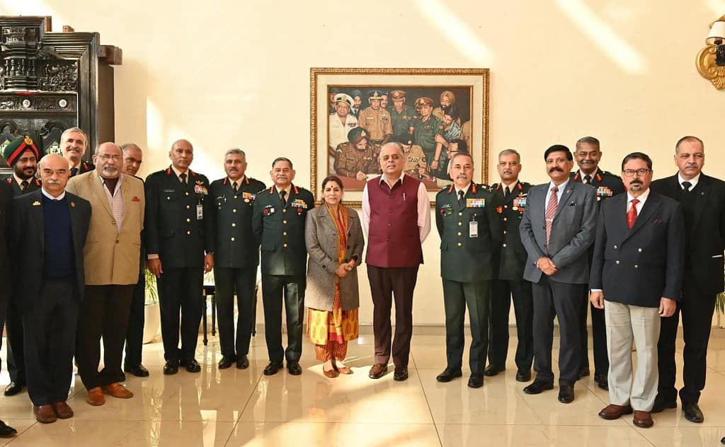 1971 War Surrender Painting: थम नहीं रहा है पेंटिंग की जगह बदलने पर विवाद, रिटायर्ड ब्रिगेडियर ने सेना पर उठाए सवाल, कहा- मानेकशॉ सेंटर का बदलें नाम 2 1971 War Surrender Painting Controversy: News Impact! Gets New Placement at Manekshaw Centre