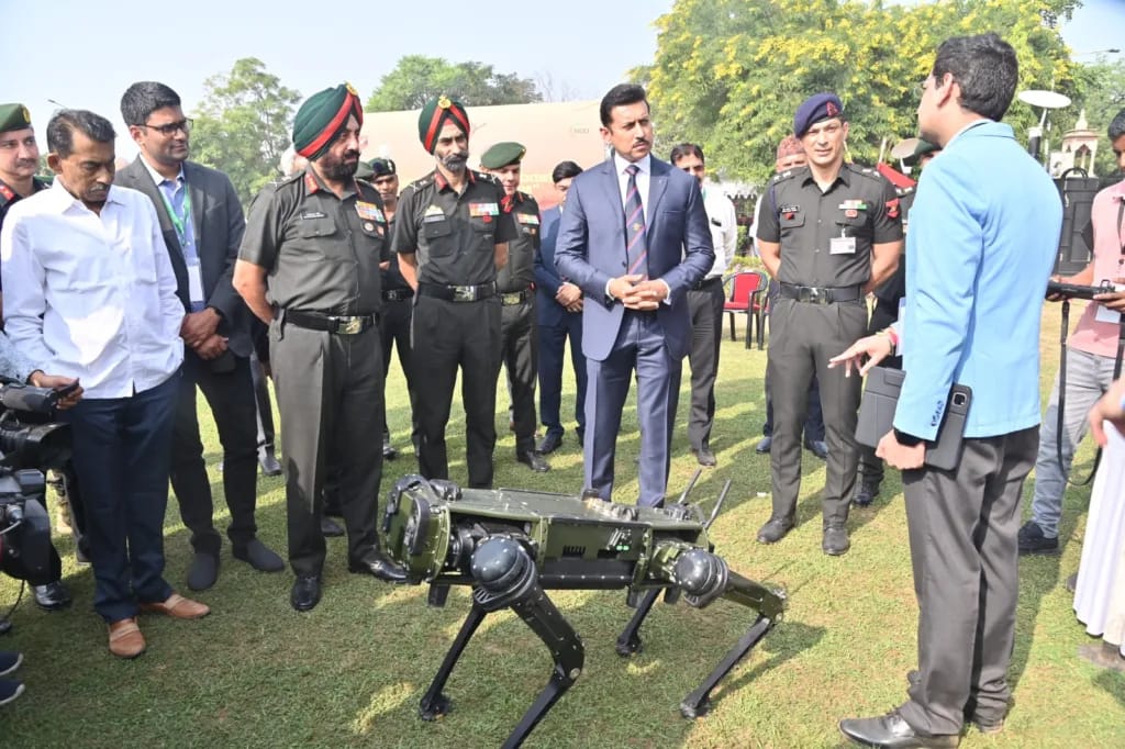 Defense Manufacturing: राजस्थान में रक्षा मैन्युफैक्चरिंग में आत्मनिर्भरता पर सेमिनार का आयोजन, सप्त शक्ति कमांड ने निभाई अहम भूमिका 1 Defense Manufacturing Self-Reliance- Seminar on Opportunities in Rajasthan Organized by 7th Shakti Command and FICCI-1