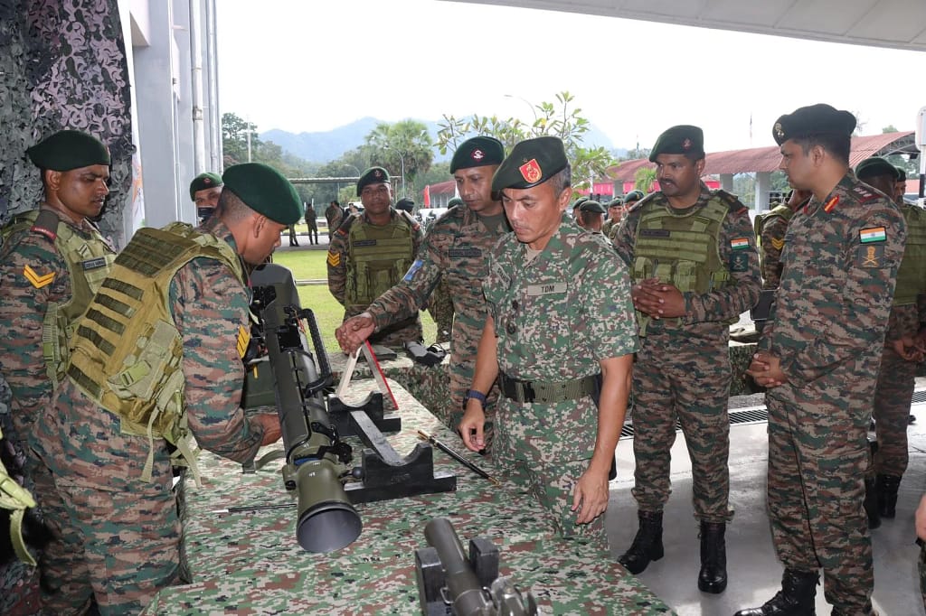 Harimau Shakti 2024: भारत और मलेशिया के सैन्य संबंधों को मजबूत करेगा 'हरिमाऊ', दोनों देशों के बीच शुरू हुआ विशेष संयुक्त सैन्य अभ्यास 16 Harimau Shakti 2024: Strengthening India-Malaysia Defense Ties Through Joint Military Exercise