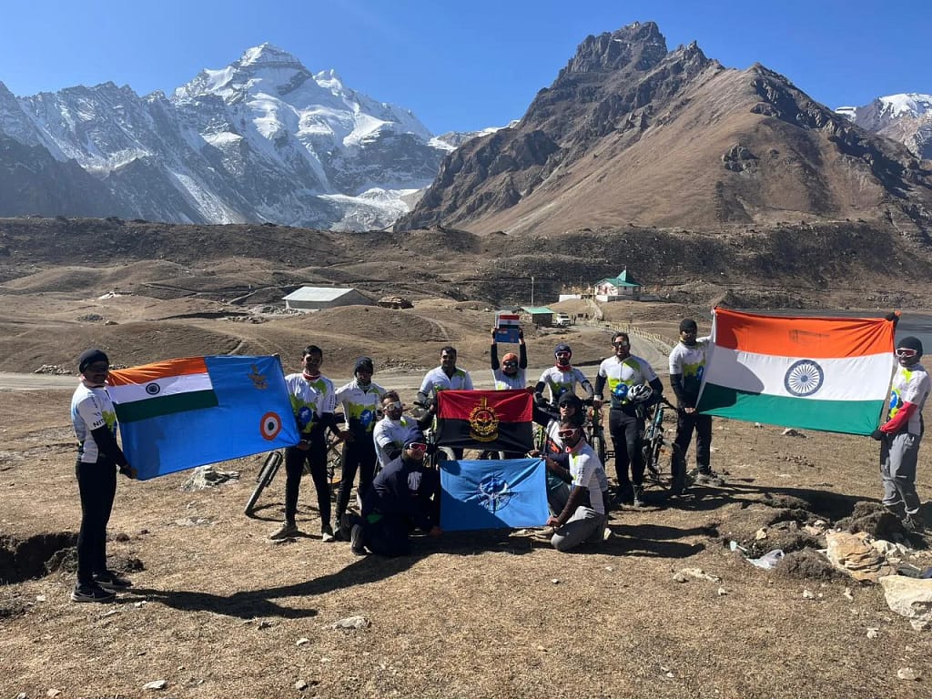 High Altitude Adventure: आदि कैलाश, ओम पर्वत और लिपुलेख दर्रे तक साइकिल से पहुंचे भारतीय वायुसेना के जवान, वाइब्रेंट विलेज प्रोजेक्ट दी मजबूती 16 High Altitude Adventure: IAF Cyclists Reach Adi Kailash, Om Parvat, and Lipulekh Pass, Strengthening the Vibrant Village Project