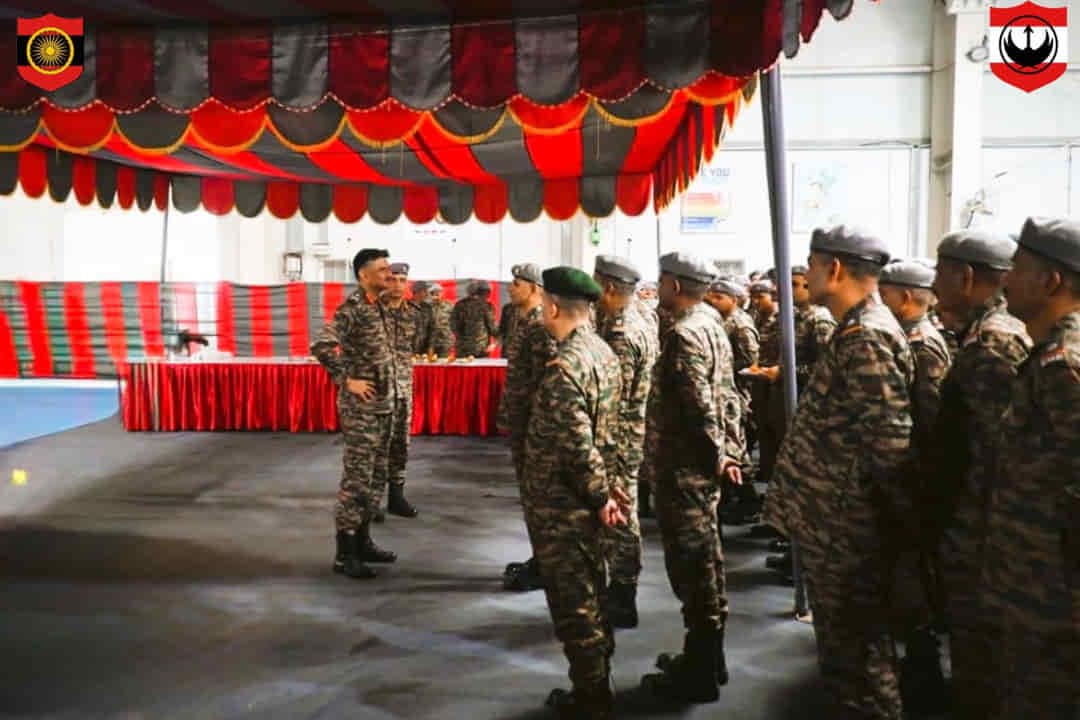 पाकिस्तान सीमा पर ड्रोन वॉर की तैयारी! भारतीय सेना की Baaz Battalion अब आसमान से रखेगी दुश्मन की हर हरकत पर नजर 4 Indian Army Baaz Battalion