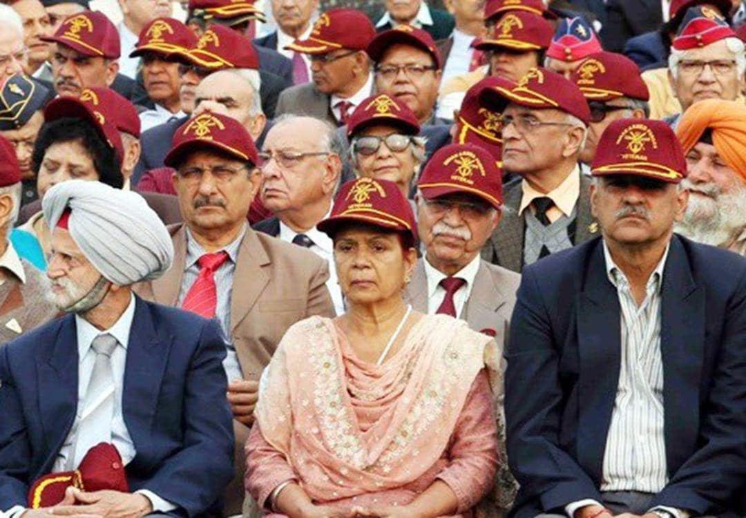 OROP: वन रैंक वन पेंशन को लेकर अब जवानों के 'मन' की बात सुनेगी सरकार; भेजा बुलावा, लेकिन ये है शर्त 15 OROP: Government to Hear Soldiers' Concerns Directly, but with Conditions