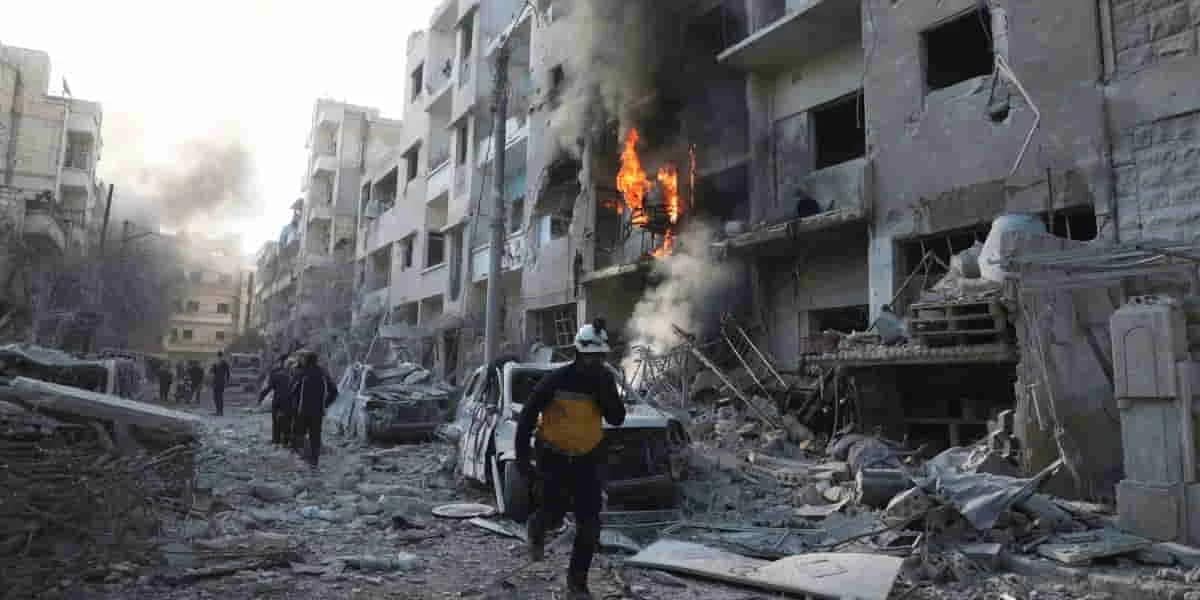 Syria clashes: सीरिया में अल्पसंख्यक शिया, अलावी और क्रिश्चियन क्यों हैं निशाने पर? असद सरकार के पतन के बाद क्यों मचा कोहराम? पढ़ें Explainer 2 Syria Clashes: Why Are Shia, Alawite, and Christians Targeted After Assad's Fall? Explained