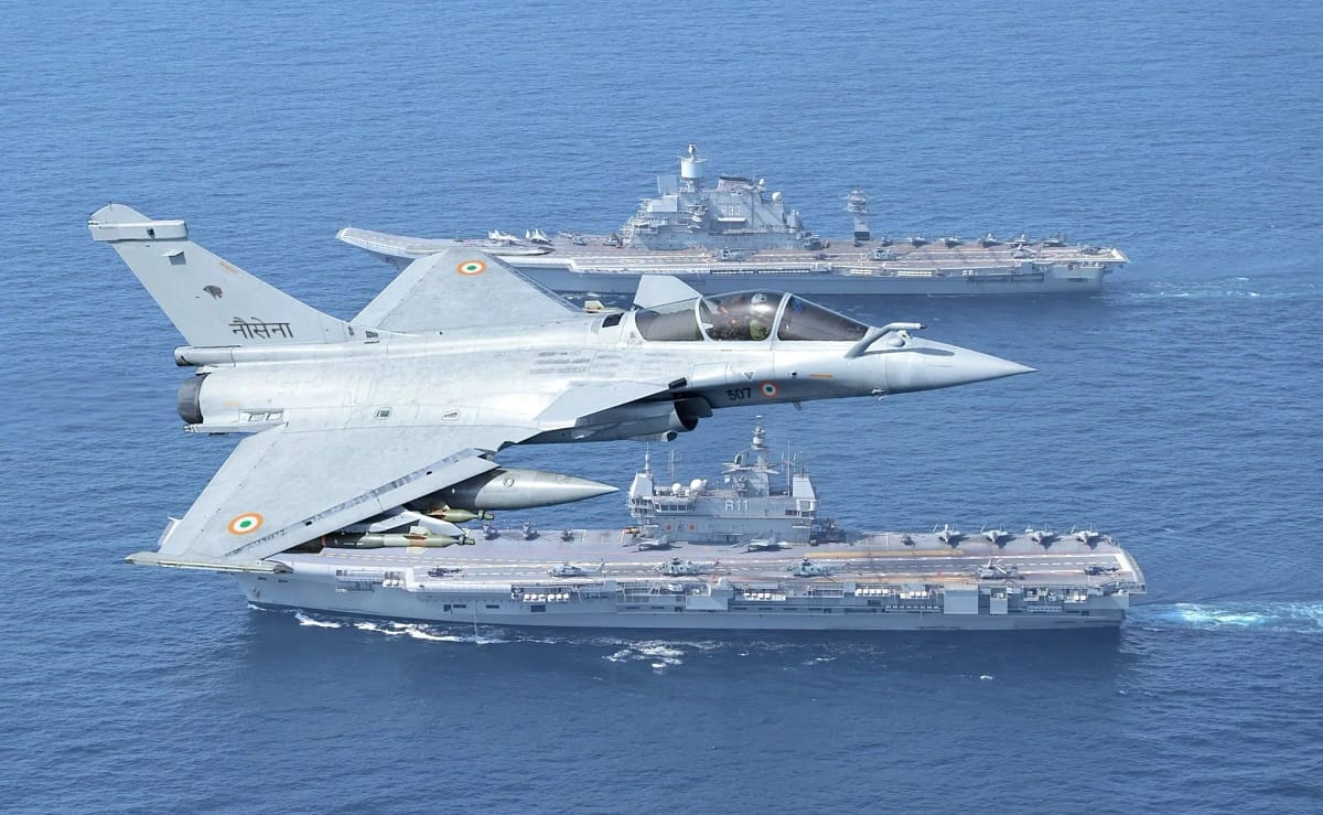 India-France Deal: अगले हफ्ते मिल सकती है 26 राफेल-M और तीन स्कॉर्पीन पनडुब्बी डील को CCS की मंजूरी, फरवरी में पेरिस जाएंगे पीएम मोदी 1 India-France Deal: CCS Approval Likely Next Week for 26 Rafale-M Jets and 3 Scorpene Submarines, PM Modi to Visit Paris in February