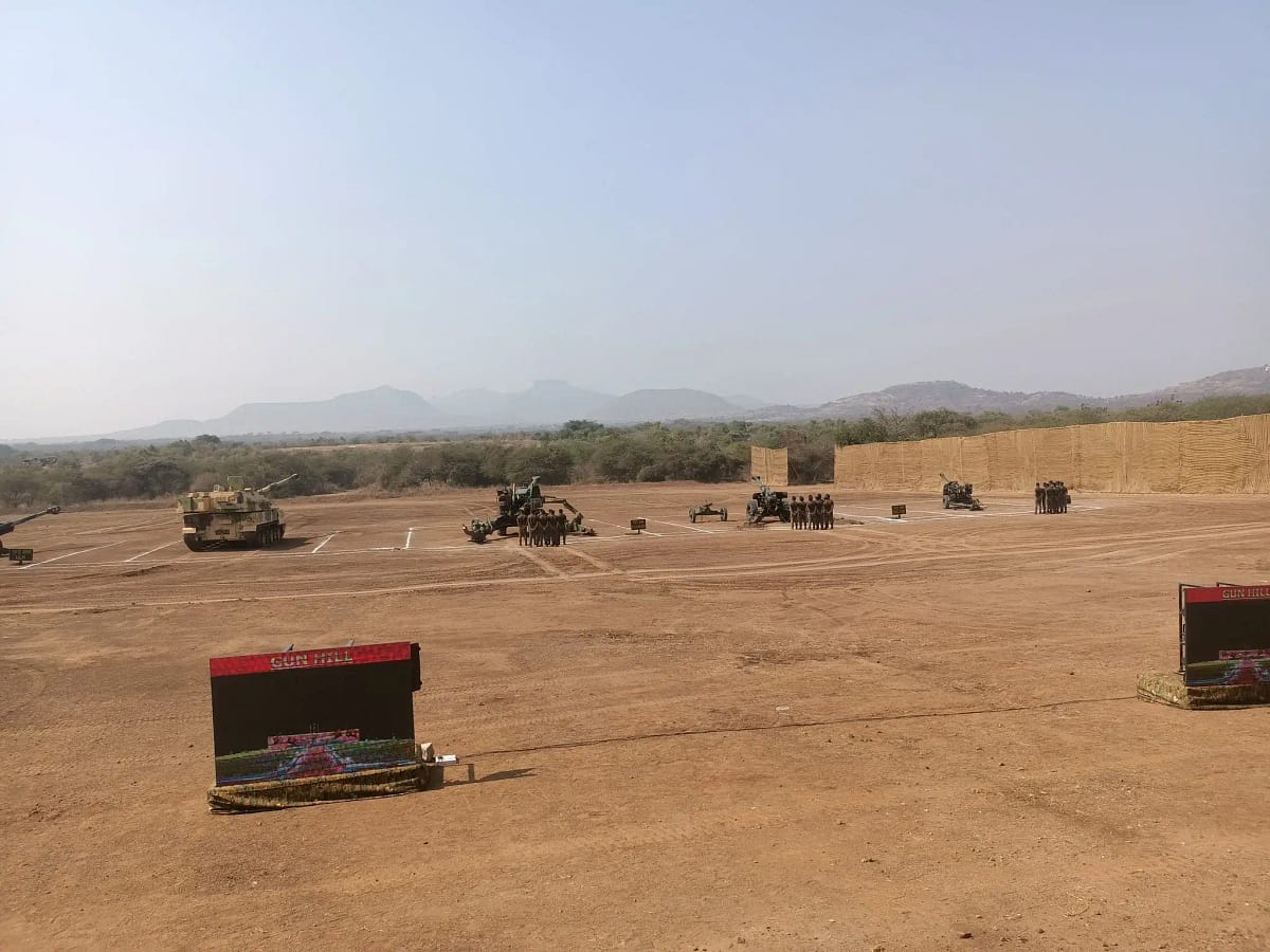 Exercise TOPCHI: देवलाली में गूंजी K-9 वज्र सेल्फ-प्रोपेल्ड गन, 'एक्सरसाइज तोपची' में भारतीय सेना ने दिखाया दम 1 Exercise TOPCHI: Indian Army Showcases K-9 Vajra's Power at Devlali