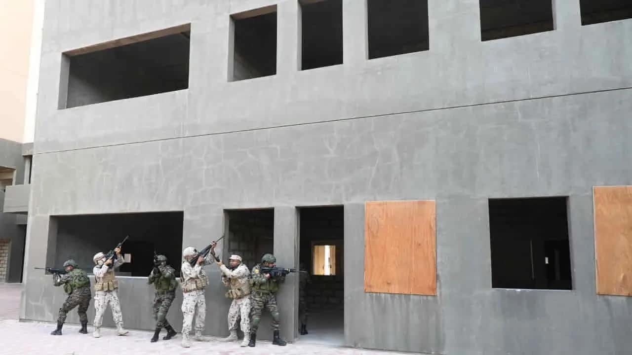 DESERT CYCLONE–II: अल-हमरा के रेगिस्तान में शहरी जंग की तैयारी कर रहीं भारत और यूएई की सेनाएं 2 DESERT CYCLONE–II