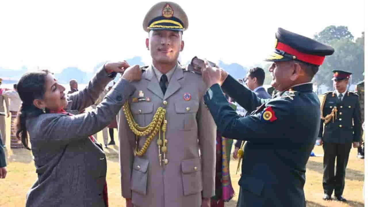 IMA POP 2025: आर्मी चीफ जनरल उपेंद्र द्विवेदी बोले- सेना की वर्दी नौकरी नहीं, आजीवन कर्तव्य, 559 कैडेट बने भारतीय सेना के अफसर 1 IMA POP 2025 Indian Military Academy Passing Out Parade 2025: General Upendra Dwivedi Reviews 157th POP at IMA Dehradun