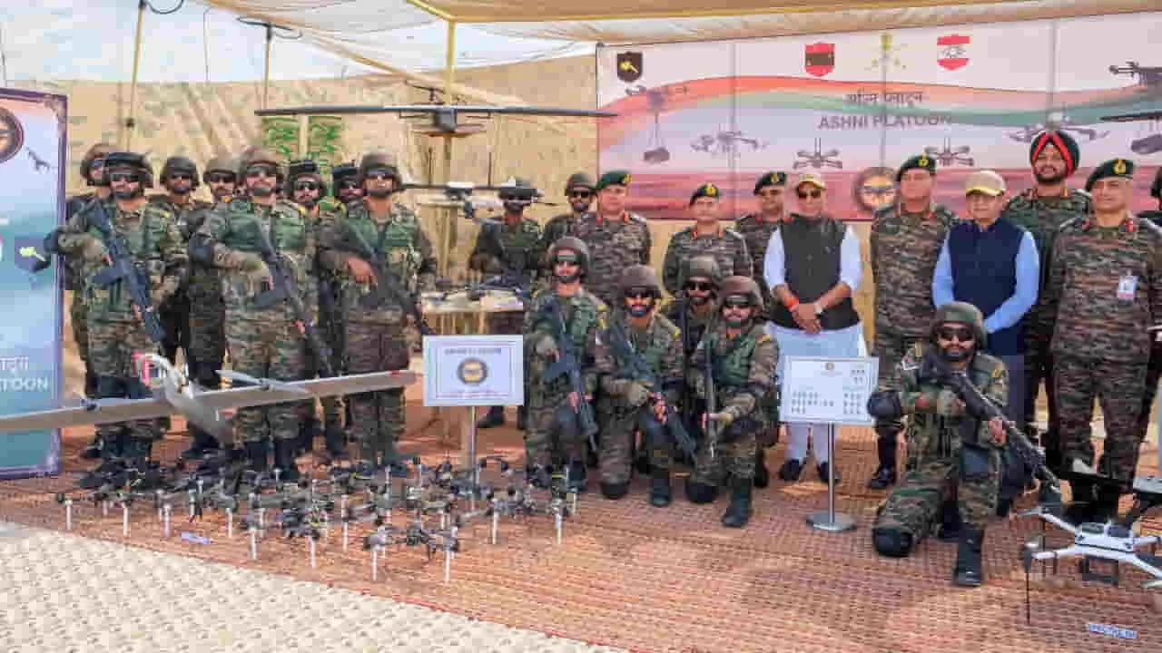 Indian Army Year Ender 2025: ऑपरेशन सिंदूर से ड्रोन वारफेयर तक, टेक एब्जॉर्प्शन ईयर में भारतीय सेना ने कैसे बदली जंग की तस्वीर 1 Indian Army Year Ender 2025