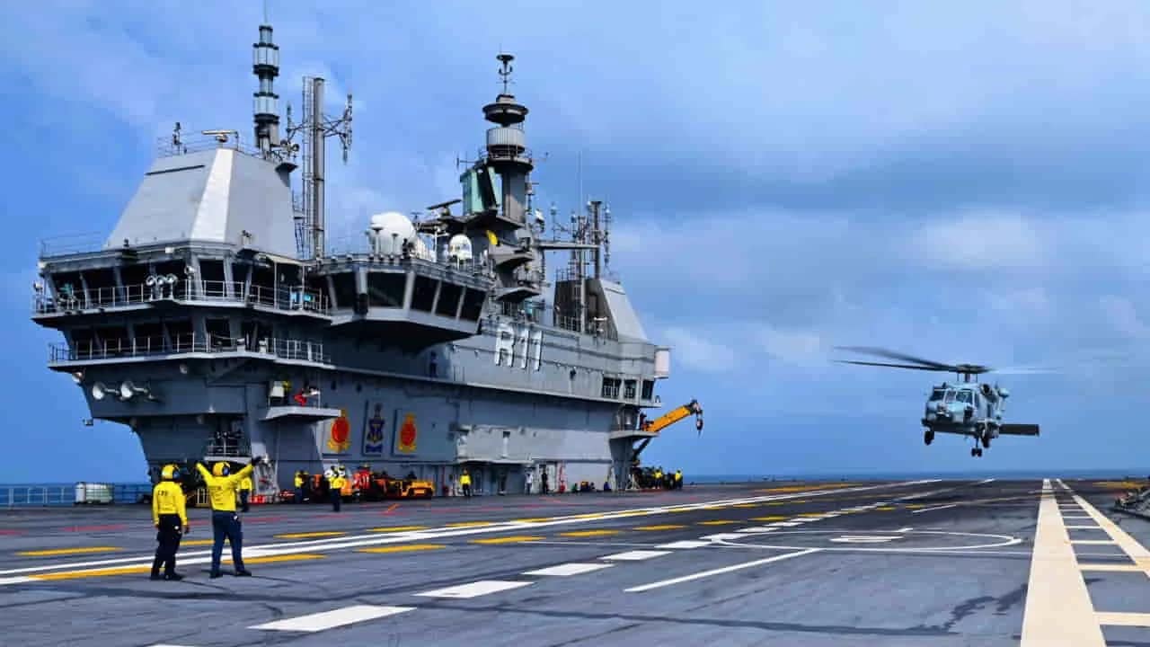 MH-60R 2nd squadron: 17 दिसंबर भारतीय नौसेना के लिए होगा बेहद खास, गोवा में कमीशन होगी रोमियो हेलीकॉप्टर्स की दूसरी स्क्वाड्रन 2 MH-60R 2nd squadron