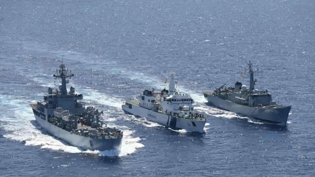 दक्षिण-पूर्व एशिया के लिए रवाना हुई भारतीय नौसेना की पहली ट्रेनिंग स्क्वाड्रन 2 Indian Navy Training Deployment