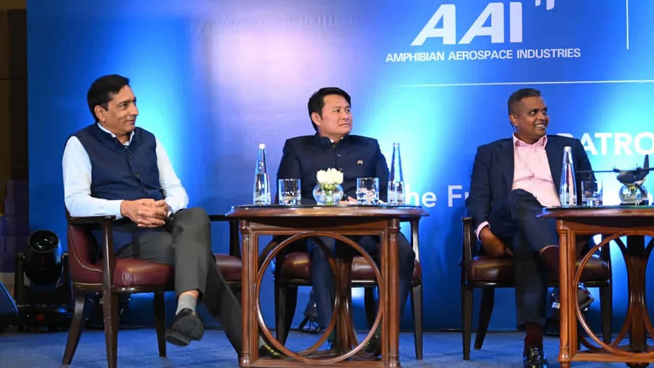 रनवे की जरूरत खत्म! पानी और जमीन दोनों से उड़ेंगे विमान, भारत में डिफेंस से टूरिज्म तक गेमचेंजर बनेंगे एम्फिबियन एयरक्राफ्ट 1 Amphibious Aircraft India