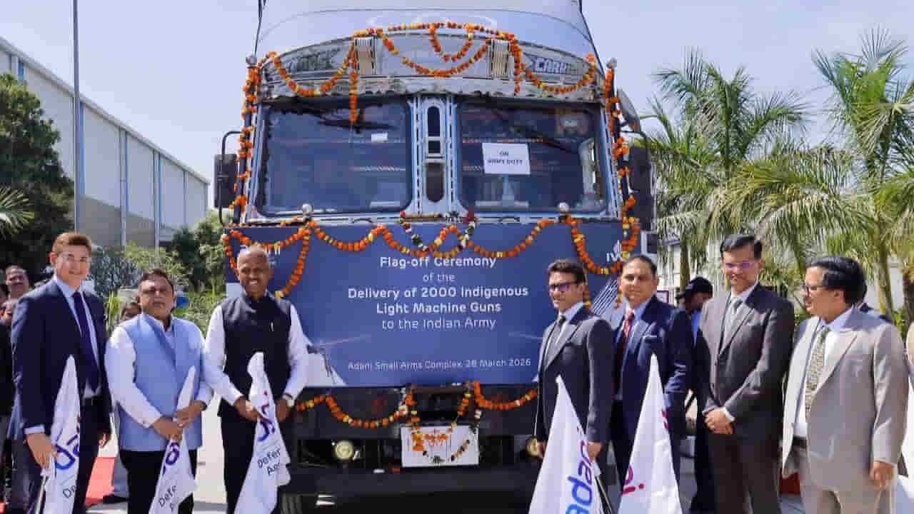 भारतीय सेना को मिली स्वदेशी ‘प्रहार’ मशीन गन, अदाणी डिफेंस ने डिलीवर की 2000 LMG की पहली खेप 2 Prahar LMG India