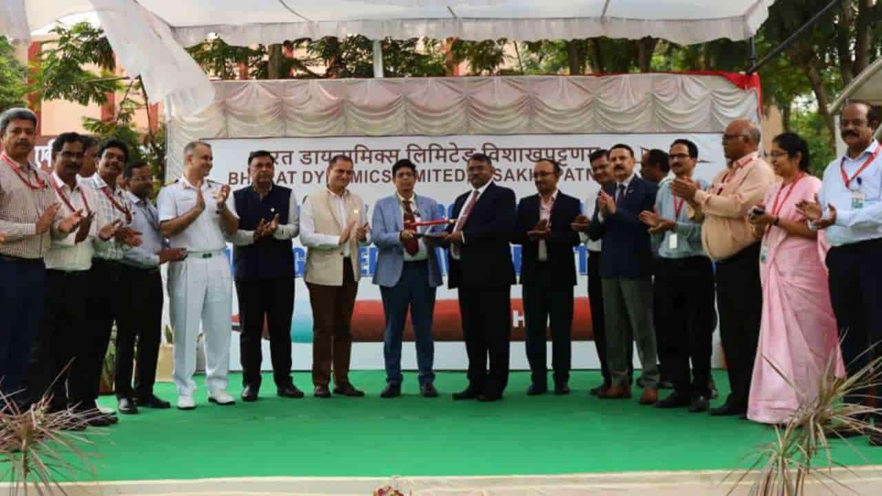 भारत डायनेमिक्स ने बनाया ‘स्मार्ट स्ट्राइक’ लॉन्ग रेंज स्वदेशी टॉरपीडो, एडवांस वायर-गाइडेड टेक्नोलॉजी से है लैस 1 BDL Torpedo