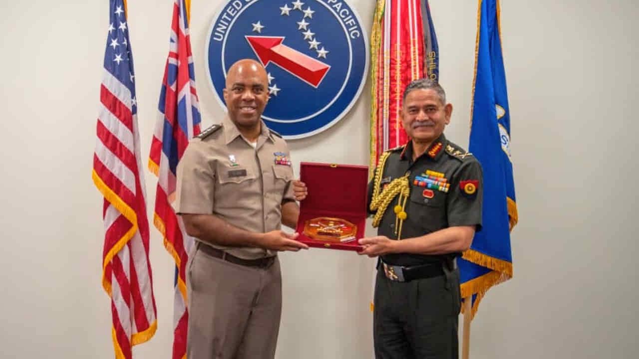 नौसेना, वायुसेना प्रमुख के दौरे के बाद अब आर्मी चीफ पहुंचे US, क्या नया डिफेंस गेम प्लान बना रहे हैं भारत-अमेरिका? 1 India US defence chiefs visit