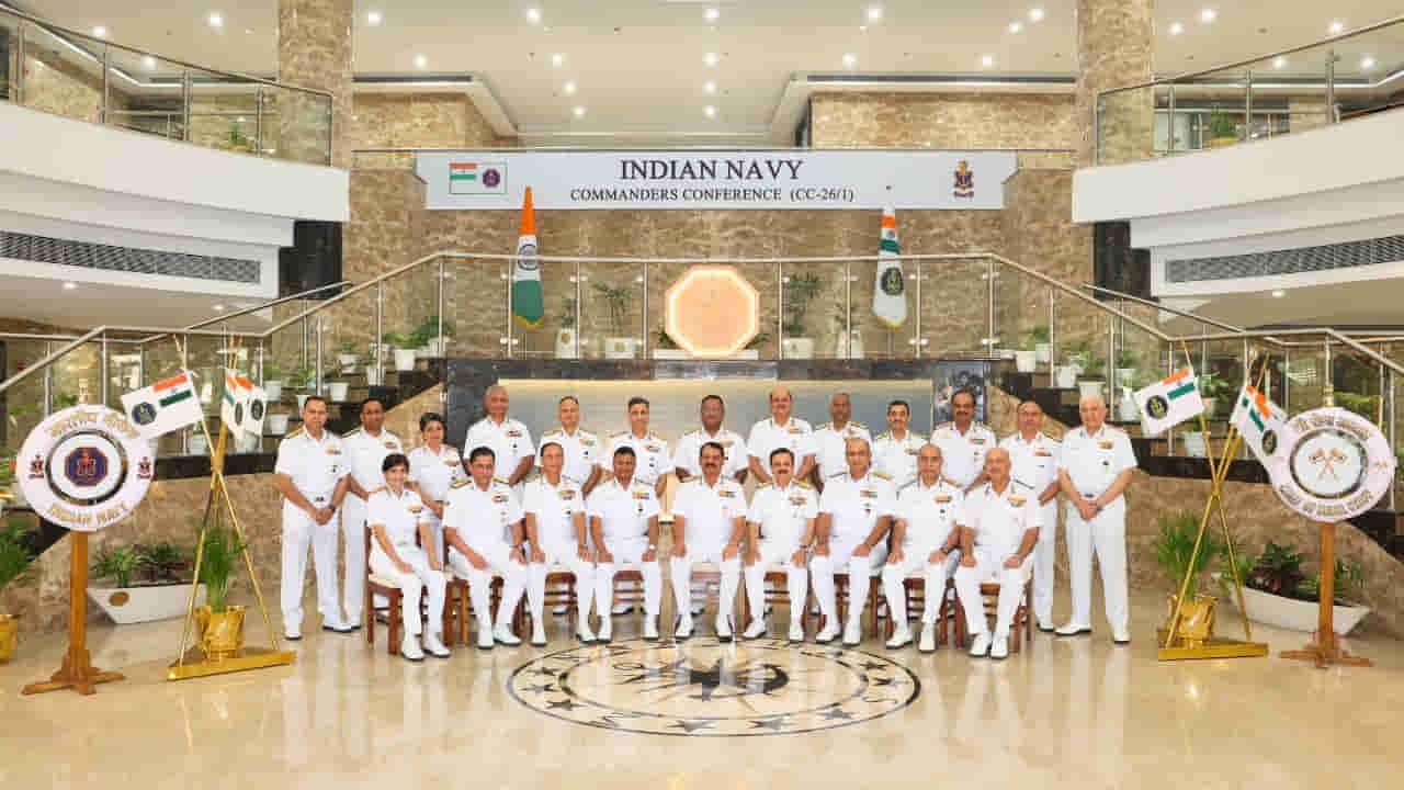 “कॉम्पिटिशन से कॉन्फ्लिक्ट तक”, नौसेना कॉन्फ्रेंस 2026 में नेवी चीफ ने बताई बदलती दुनिया की तस्वीर 2 Indian Navy Commanders Conference 2026
