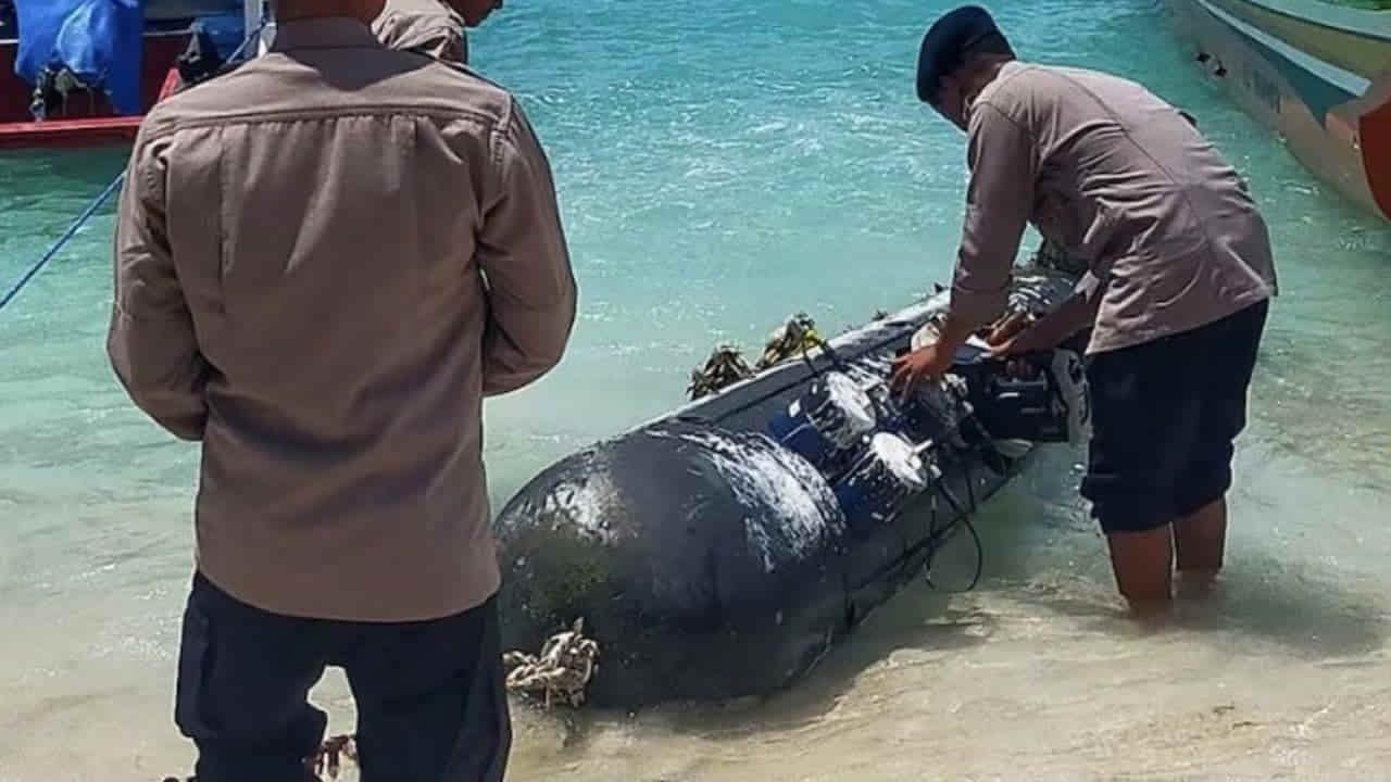 चीन ने समंदर में छिपाई रहस्यमयी ‘जासूसी’ डिवाइस! अंडरवॉटर पनडुब्बियों की कर रही थी निगरानी 1 Undersea Monitoring Device Bali Lombok