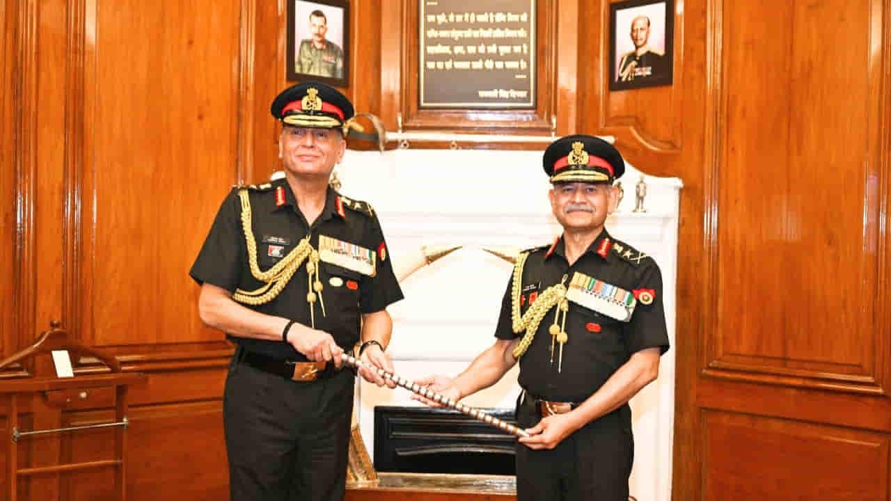 भारतीय सेना की कमान संभालते ही जनरल धीरज सेठ के सामने टॉप-10 चुनौतियां, जानिए किन मोर्चों पर होगी असली परीक्षा? 1 Indian Army Chief General Dhiraj Seth Challenges