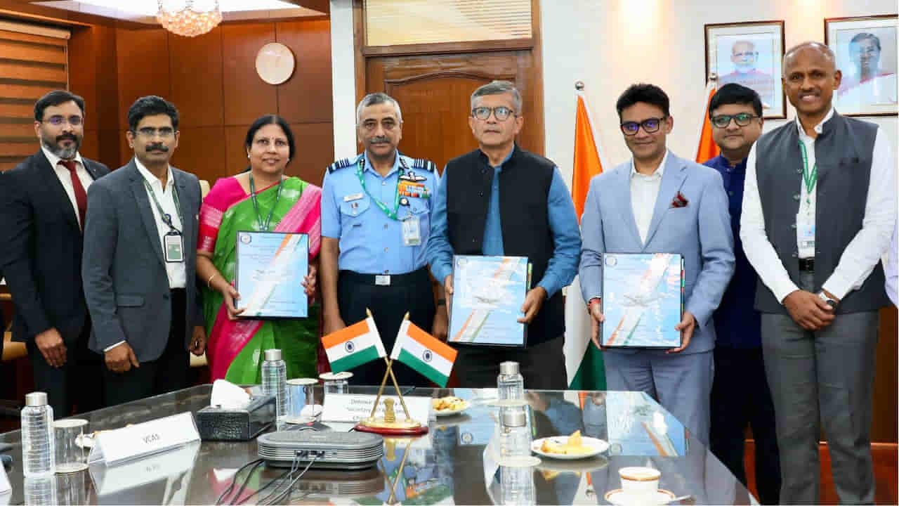 500 किमी दूर तक दुश्मन पर नजर! DRDO का AEW&C MK-2 प्रोग्राम क्यों है भारतीय वायुसेना का सबसे बड़ा फोर्स मल्टीप्लायर? 1 DRDO AEW&C MK-2 Explained