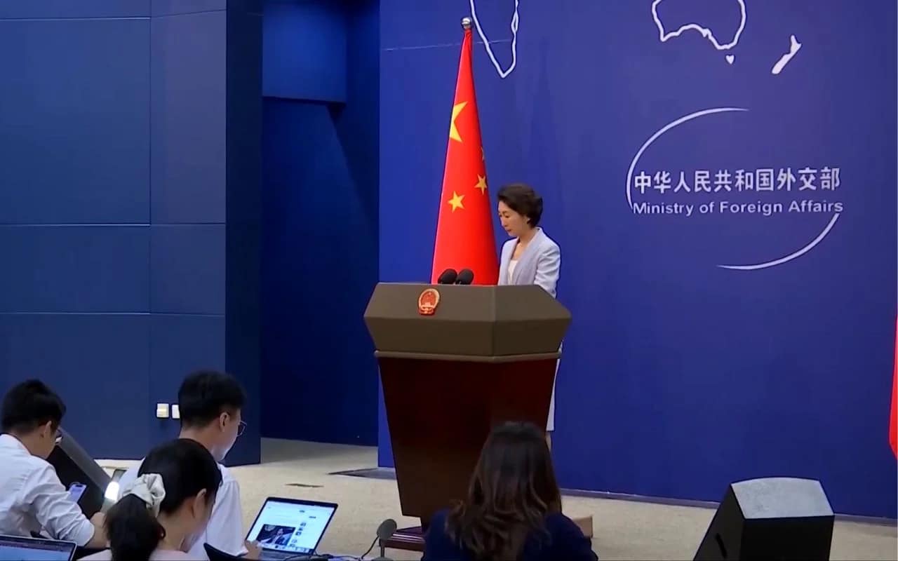 Dalai Lama Successor: दलाई लामा को तिब्बत में स्थायी रूप से रखने को तैयार है चीन! किसी भी लिंग या राष्ट्रीयता का हो सकता है उत्तराधिकारी 4 Dalai Lama Successor: China Insists Control, Heir Can Be Any Gender or Nationality