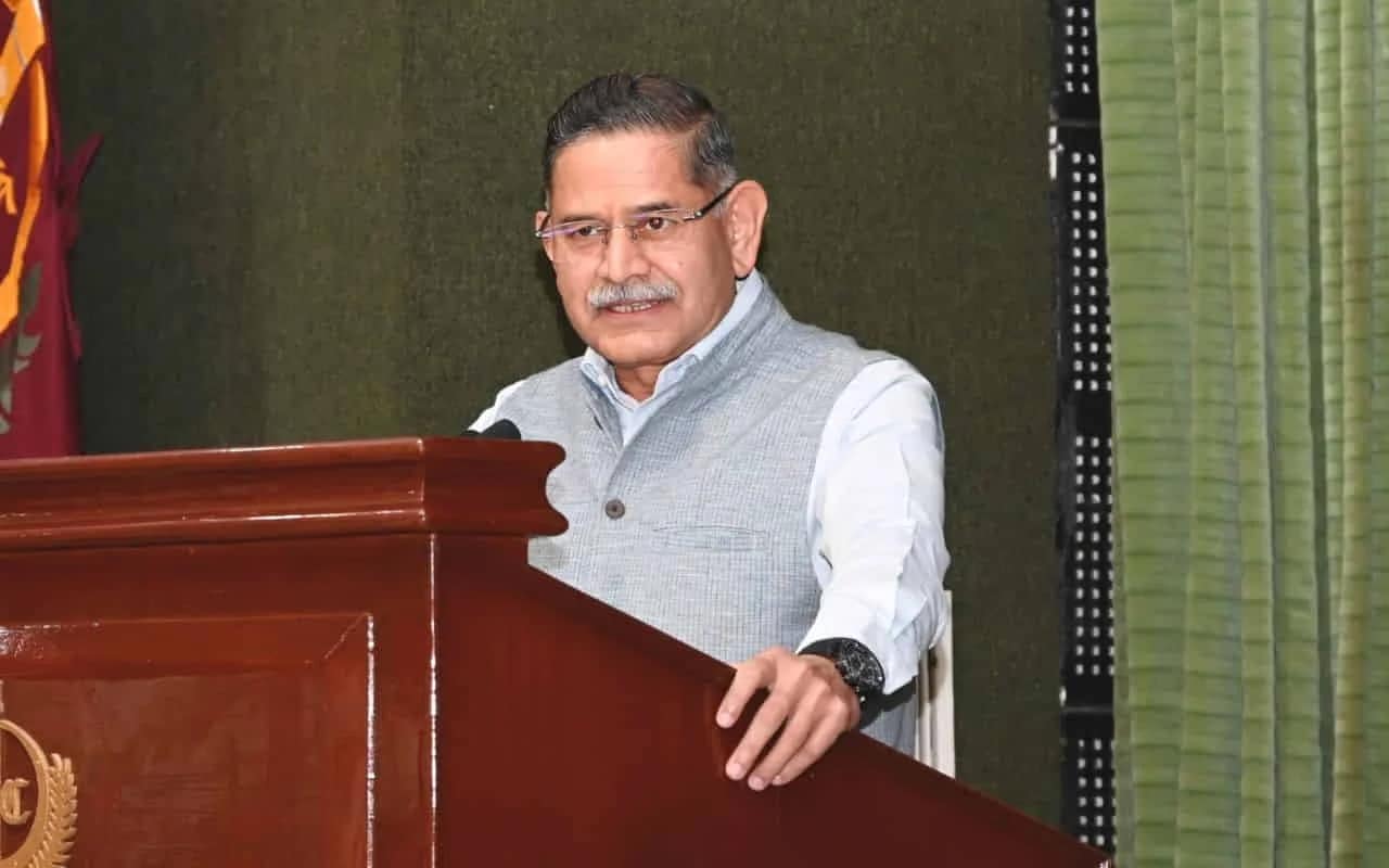 Army Chief on Op Sindoor: आर्मी चीफ बोले- 10 मई को खत्म नहीं हुई थी पाकिस्तान से जंग, थिएटराइजेशन "आज नहीं तो कल जरूर आएगा" 1 Army Chief on Op Sindoor: War with Pakistan Didn’t End on May 10