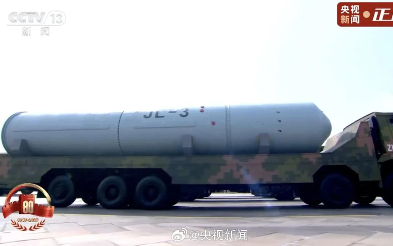 Beijing Victory Day Parade 2025: चीन ने दिखाई नई मिसाइलें, DF-61 से JL-3 तक दिखाए कई घातक हथियार, देखें लिस्ट 3 Beijing Victory Day Parade 2025: China showcases DF-61, JL-3, DF-5C and YJ missile series