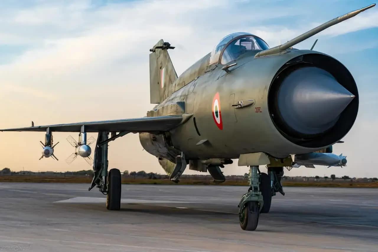 MiG-21 retirement India: 63 सालों की सेवा के बाद 26 सितंबर को रिटायर होगा मिकोयान-गुरेविच-21, त्रिशूल से लेकर तलवार तक मिले कई नाम 2 Mig-21 Retirement: IAF’s First Supersonic Jet to Bid Farewell After 62 Years