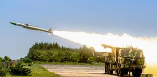 BDL ने बनाया आकाश मिसाइल का नया अवतार! एडवांस्ड एयर डिफेंस सिस्टम है डिलीवरी के लिए तैयार Advanced Akash Weapon System