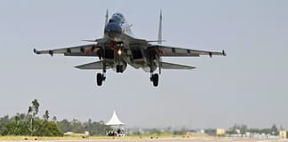 पूर्वांचल एक्सप्रेसवे बना रनवे, हाईवे पर उतरे लड़ाकू विमान, रात में भी सफल लैंडिंग IAF ELF Sultanpur
