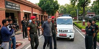 सेना के कर्नल को महिला अफसरों को आपत्तिजनक मैसेज भेजना पड़ा भारी, नौकरी भी गई और मिली 3 साल की जेल Army Colonel Sexual Harassment Case