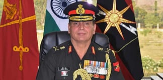 29 साल बाद टैंक अफसर जनरल धीरज सेठ के हाथों में भारतीय सेना की कमान, ऑपरेशन सिंदूर और शौर्य स्क्वाड्रन से बनाई अलग पहचान New Army Chief General Dhiraj Seth