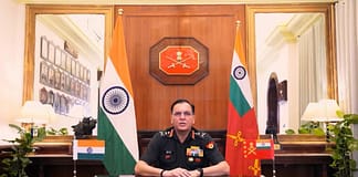 नए सेना प्रमुख ने आर्मी चीफ लाउंज से हटवाई ‘कर्म क्षेत्र’ पेंटिंग, ऐतिहासिक 1971 वॉर सरेंडर पेंटिंग हटाने पर हुआ था विवाद Army chief Karm Kshetra Painting