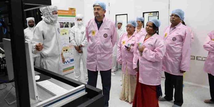 QTRC: DRDO Unveils Quantum Technology Research Centre in Delhi, to Advance Atomic Clocks QTRC: DRDO Unveils Quantum Technology Research Centre in Delhi, to Advance Atomic Clocks