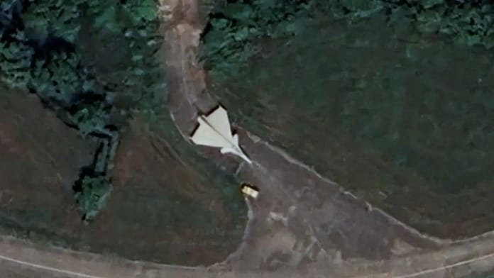 Fighter Jet Mystery: Rafale or Tejas MkII Mockup Spotted at Bareilly Airbase Fighter Jet Mystery: Rafale or Tejas MkII Mockup Spotted at Bareilly Airbase