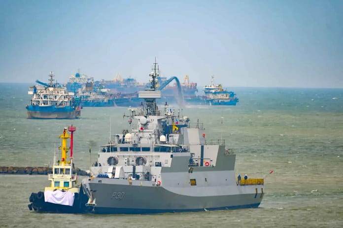 Indian Navy Expansion: 25 New Warships to Join Fleet by 2027 Amid Indo-Pacific Tensions Indian Navy Expansion: 25 New Warships to Join Fleet by 2027 Amid Indo-Pacific Tensions