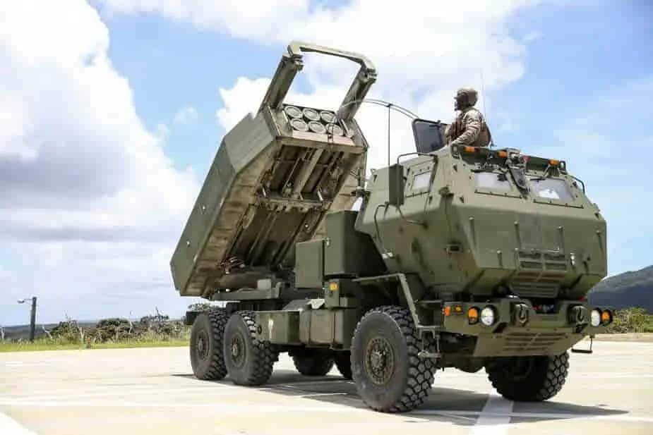 HIMARS vs PINAKA: पाकिस्तान को क्यों चाहिए अमेरिका का यह रॉकेट सिस्टम? क्यों पिनाका ने उड़ा रखी है मुनीर की नींद? समझें पूरा समीकरण 2 HIMARS vs Pinaka: Pakistan is lobbying for US-made High Mobility Artillery Rocket System