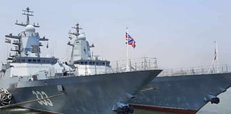 Blue Water Diplomacy: विशाखापत्तनम पहुंचे रूस के दो आधुनिक वॉरशिप, गुआम में US के साथ नेवी कर रही अभ्यास Indian Navy Blue Water Diplomacy