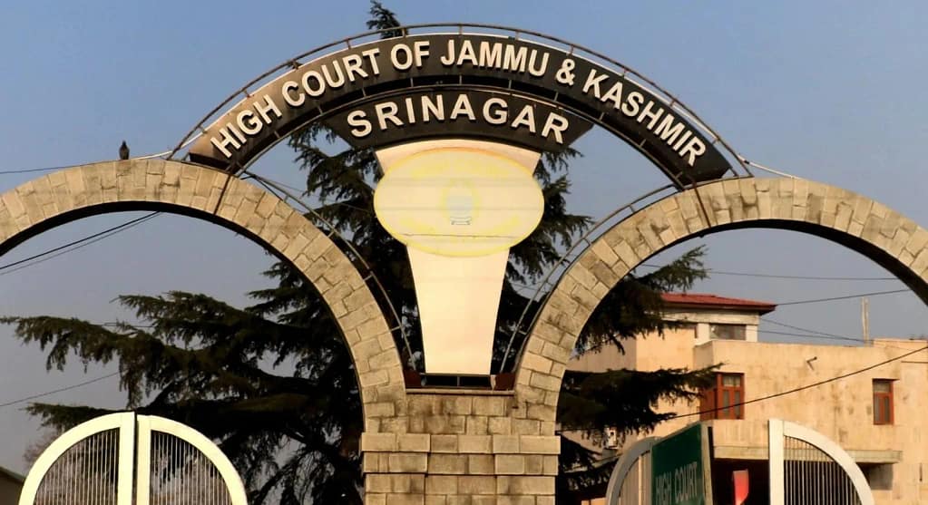 Indian Air Force: Jammu-Kashmir and Ladakh High Court Orders Continuation of Investigation Against Air Force Officer in Sexual Harassment Case
