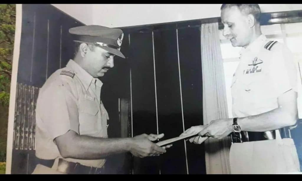 1971 India-Pakistan War- Heroic Wing Commander Maha Bir Ojha, Witness to Historic Surrender Agreement, Passes Away