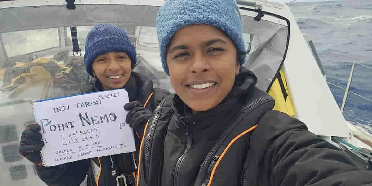 Navika Sagar Parikrama II: इंडियन नेवी की दो महिला अफसरों ने रचा इतिहास, पूरी की विश्व परिक्रमा, 29 को गोवा में होगा भव्य स्वागत 1 Navika Sagar Parikrama II: Navy's Women Officers End Global Sail, Goa Welcome May 29