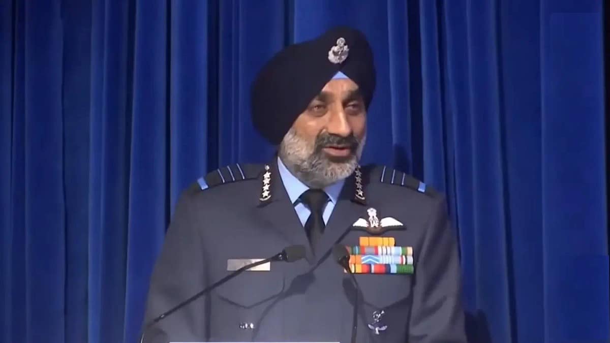 Indian Air Force Self-Reliance: IAF Chief Stresses on Lessons from China Stealth Jets