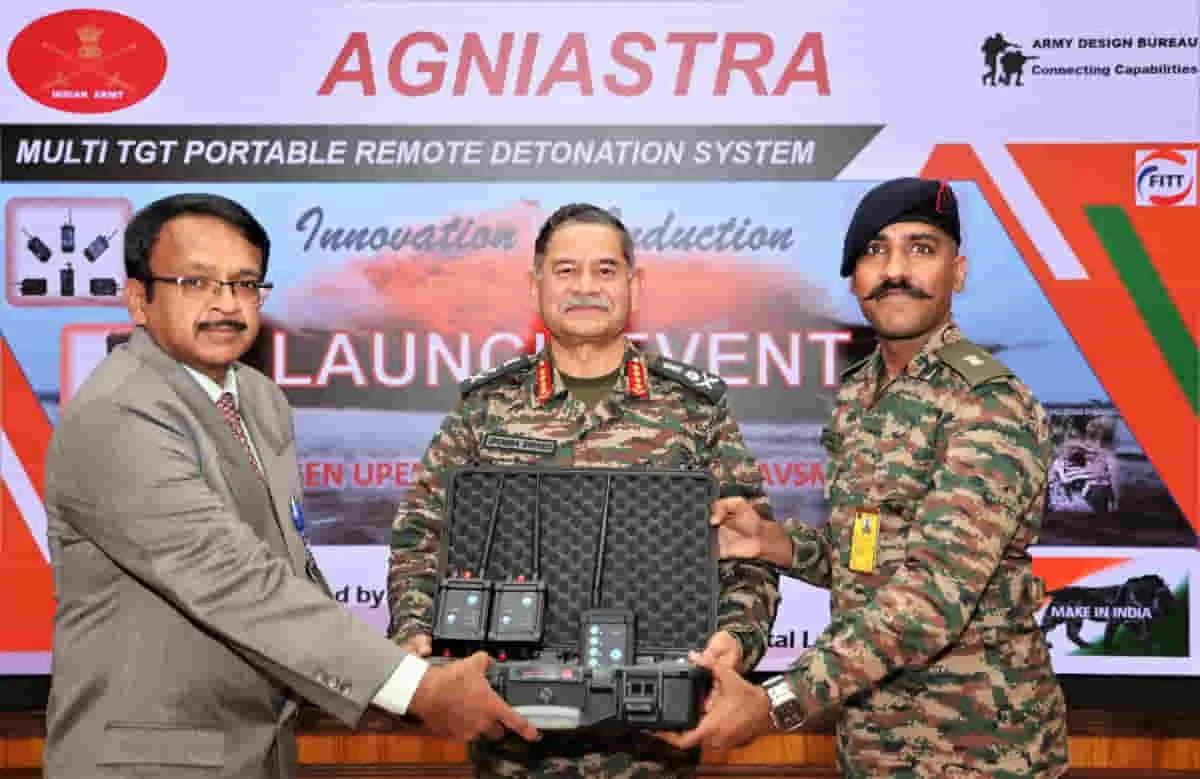 Xploder UGV: भारतीय सेना की सभी यूनिट्स को मिलेगा यह स्वदेशी रोबोट! आतंकवादियों के लिए है खतरे की घंटी! 3 Xploder UGV: Indian Army New Indigenous Robot, A Nightmare for Terrorists!