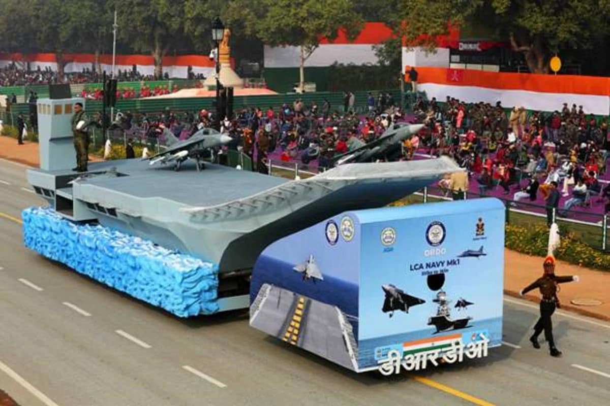 DRDO 'Raksha Kavach': गणतंत्र दिवस 2025 परेड में DRDO का 'रक्षा कवच', पहली बार कर्तव्यपथ पर दिखेगा प्रलय वेपन सिस्टम 1 DRDO 'Raksha Kavach' Tableau to Debut at Republic Day Parade 2025