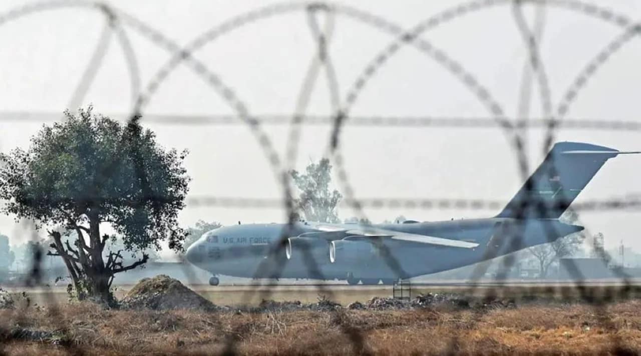 Indian Illegal Migrants: Indians Deported in Shackles from the US! Will PM Modi Still Call Trump 'My Dear Friend'?