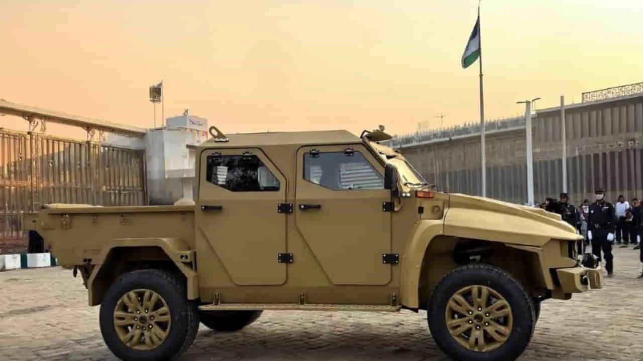 Pravaig Veer: भारतीय सेना के लिए तैयार किया देश का पहला बुलेटप्रूफ इलेक्ट्रिक ऑल-टेरेन व्हीकल 'वीर', रेंज है 500 किमी 2 Pravaig Veer Electric Military Vehicle