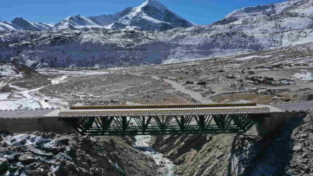 BRO Projects: लद्दाख में तैयार है सबसे बड़ा इंफ्रास्ट्रक्चर बूस्ट, रविवार को रक्षा मंत्री श्योक टनल से राष्ट्र को समर्पित करेंगे 150 प्रोजेक्ट्स 3 BRO Projects