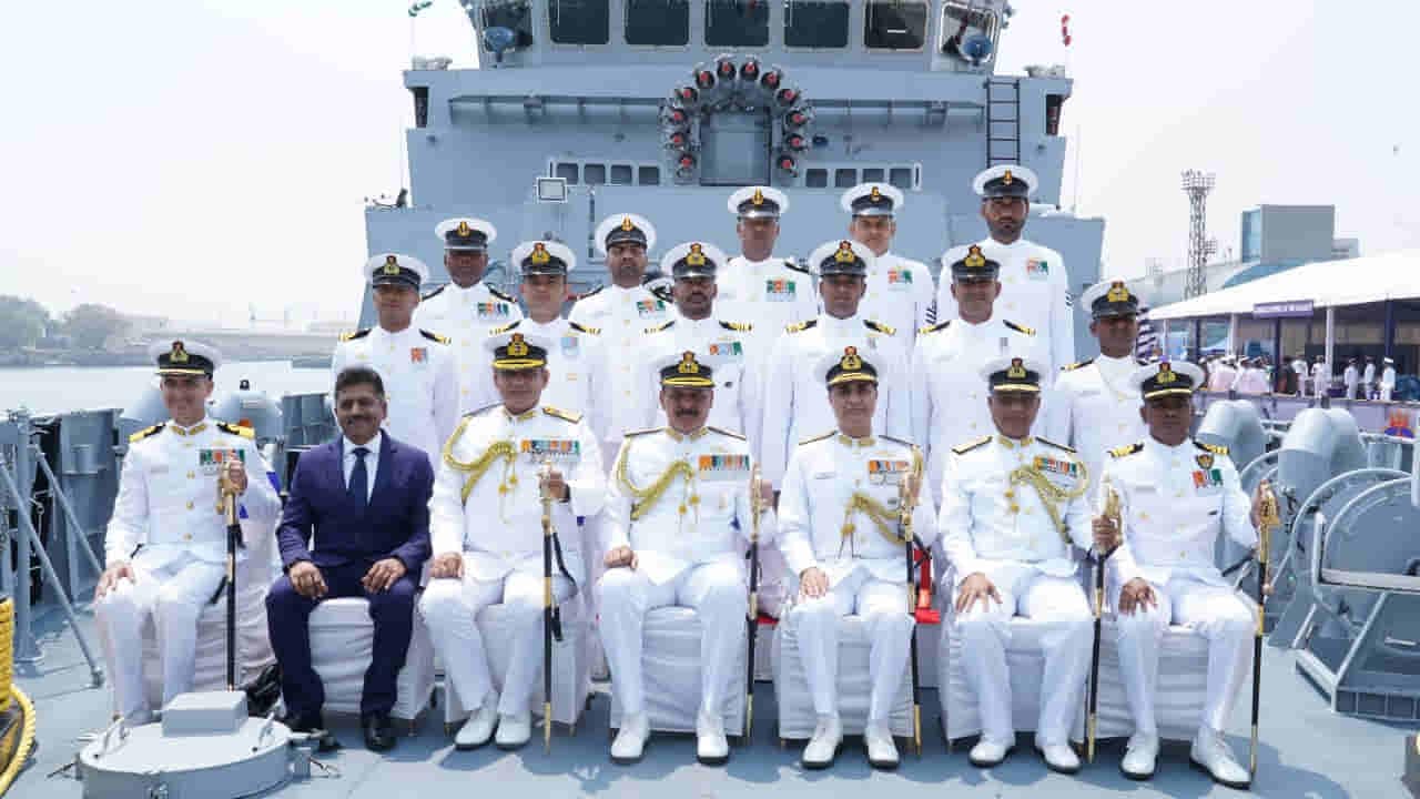 Indian Navy INS Anjadip