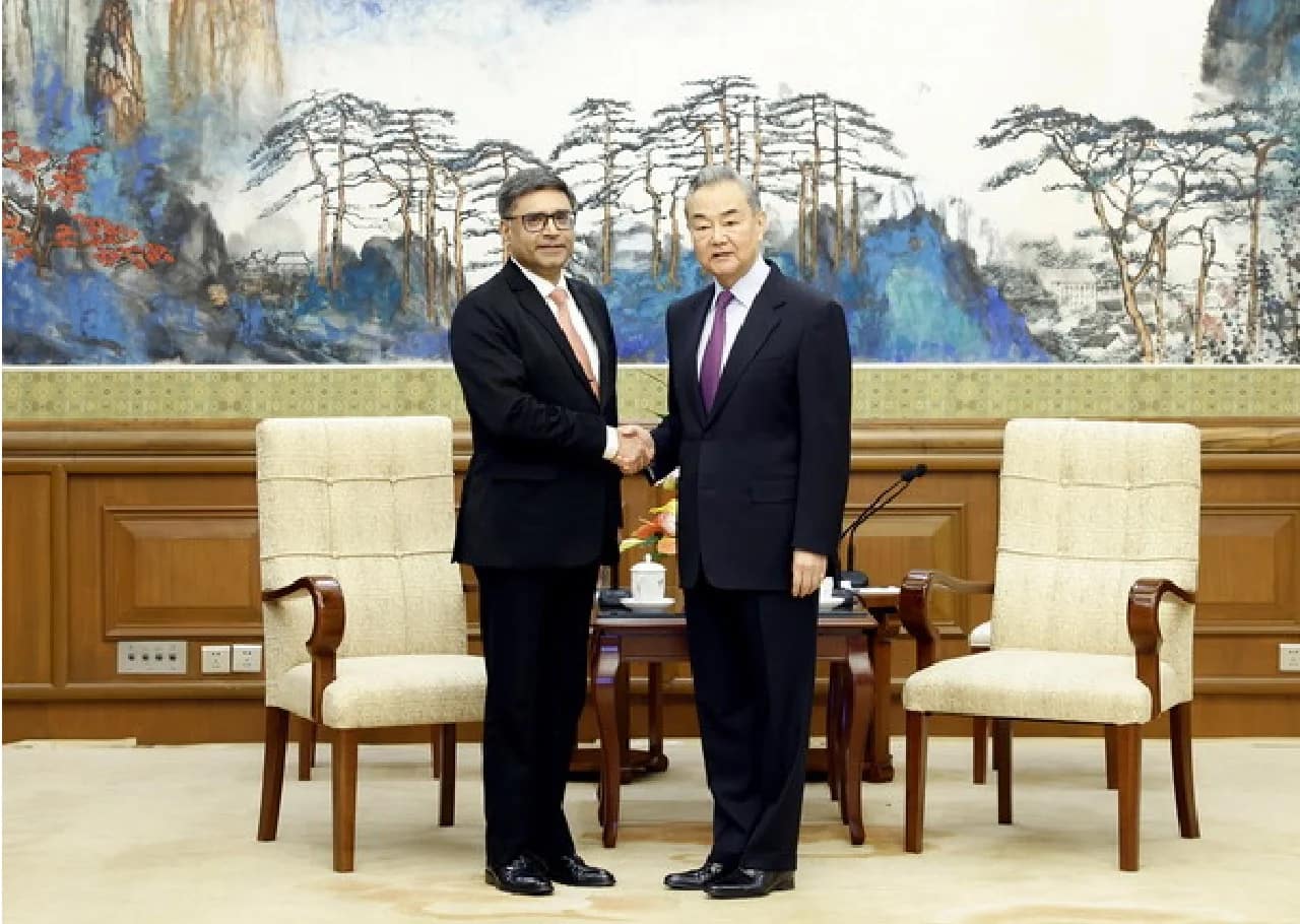 India-China Disengagement: पूर्वी लद्दाख में LAC से सैनिकों की वापसी भारत के लिए मामूली राहत, लेकिन बड़ी चुनौतियां अभी भी बरकरार 1 India-China Disengagement: Troop Withdrawal from LAC in Eastern Ladakh Brings Minor Relief, Major Challenges Remain