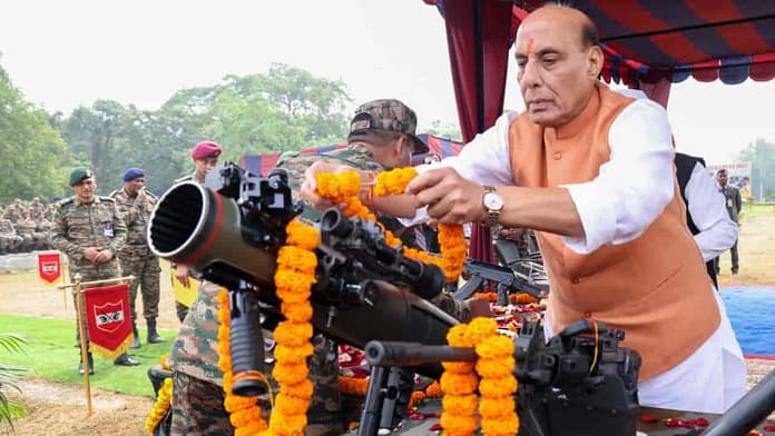 Rajnath Singh Celebrate Dussehra Rajnath Singh Celebrate Dussehra