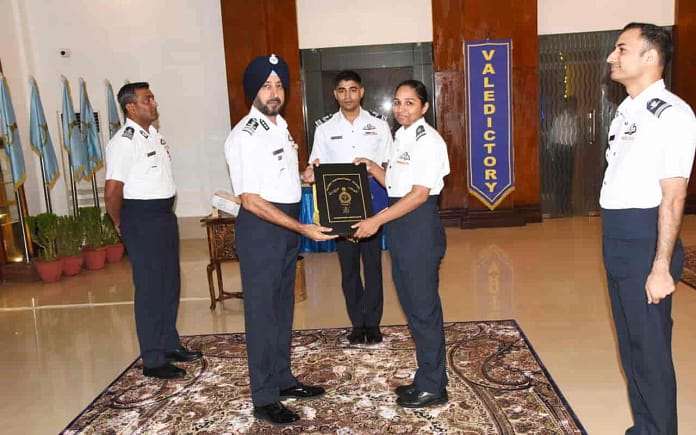 IAF Woman Fighter Pilot Shivangi Singh IAF Woman Fighter Pilot Shivangi Singh: India’s First Female Fighter Pilot to Earn Qualified Flying Instructor Badge