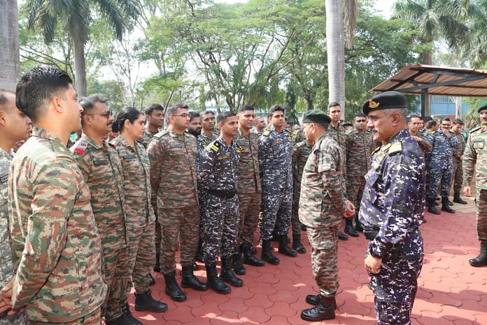 Army Chief General Upendra Dwivedi Meets Young Military Officers at MILIT Pune, Shares Insights on Modern Warfare Challenges Army Chief General Upendra Dwivedi Meets Young Military Officers at MILIT Pune, Shares Insights on Modern Warfare Challenges
